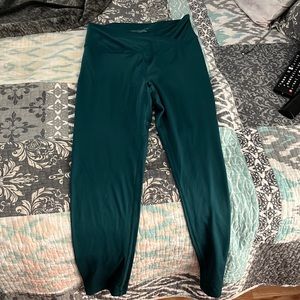 i’m selling because they aren’t my style anymore.